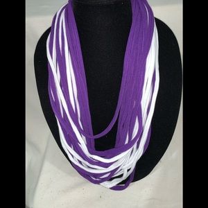 🌞3/$25 Shreds multi-way scarf